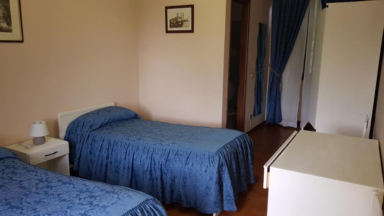 Albergo Ristorante Da Tunon Oviglio Bagian luar foto