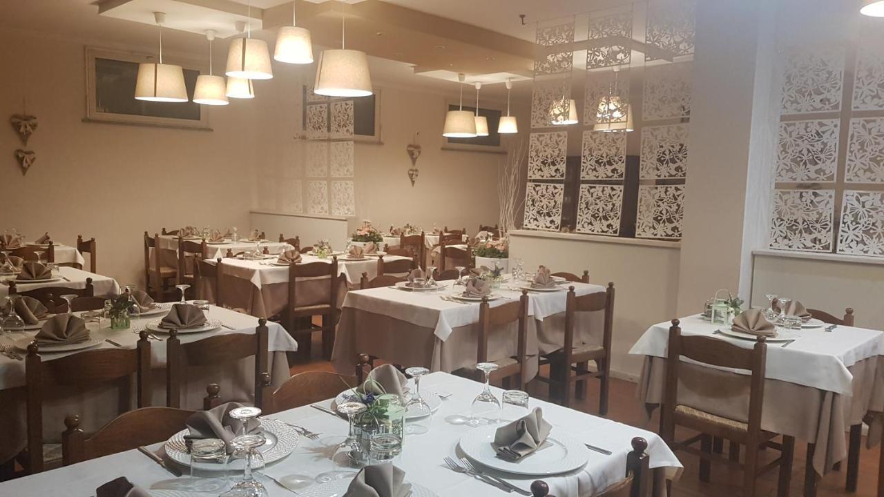 Albergo Ristorante Da Tunon Oviglio Bagian luar foto